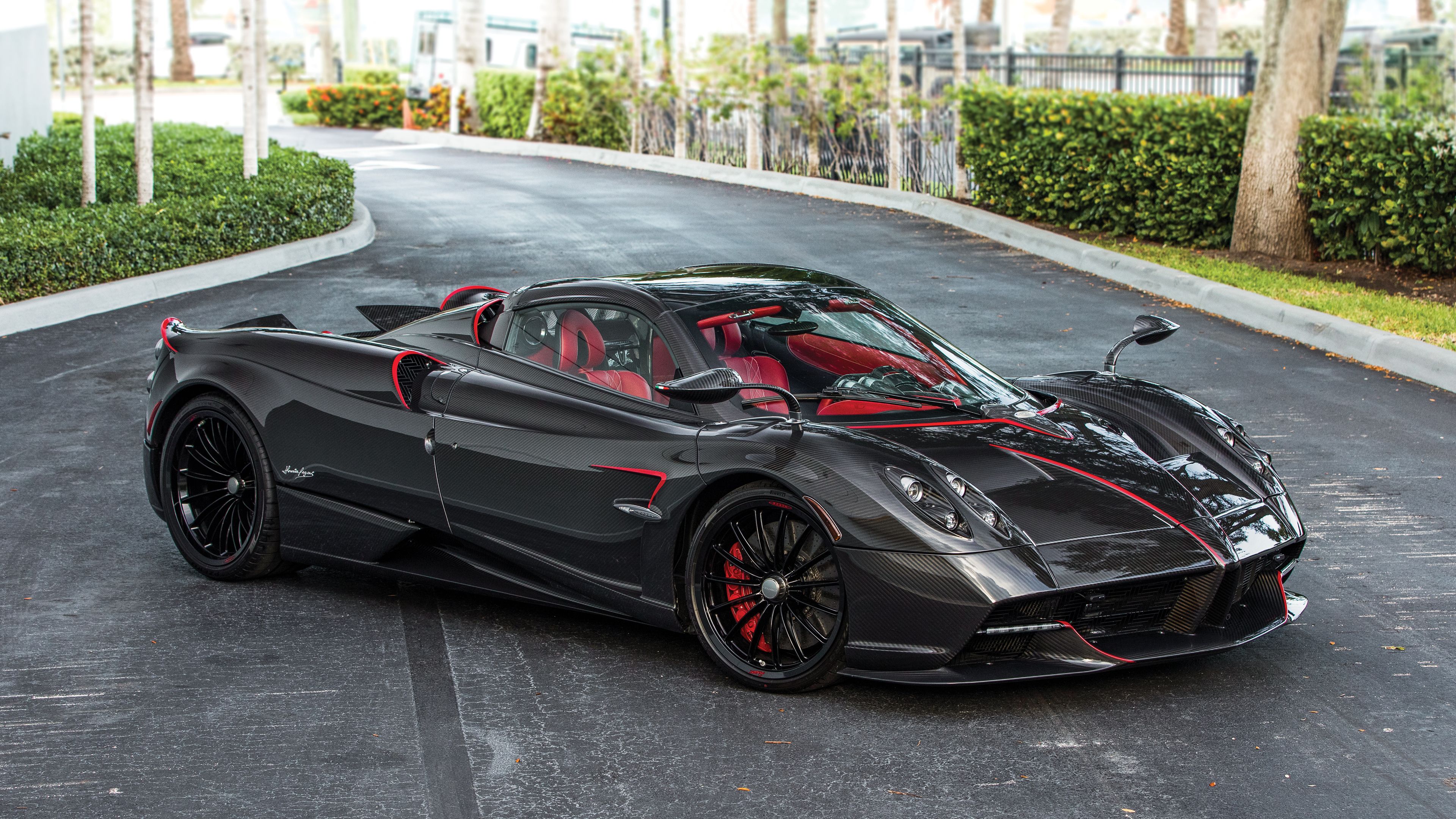PAGANI ZONDA ROADSTER